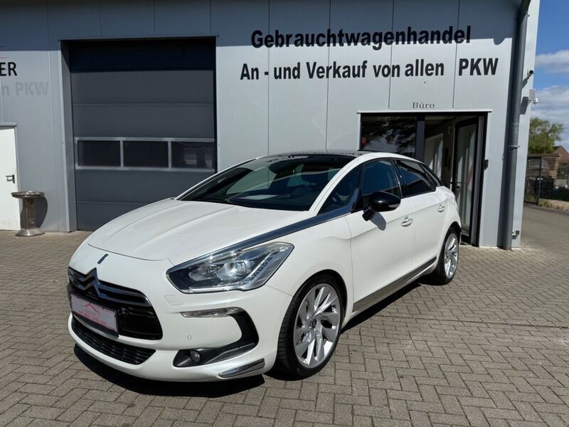 Weiß Gebraucht 2014 Citroën DS5 Sport Chic Kleinwagen | 9.900 € (Fairer Preis) - Bild 1/4