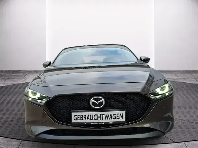 Gebraucht Mazda 3 Selection 150 PS (110 kW) 2021 Silber (titanium flash) Limousine