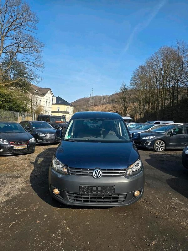Gebraucht VW Caddy 108 PS (79 kW) 2012 Blau Van / Kleinbus