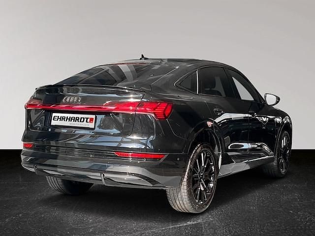 Gebraucht Audi e-tron Sportback S-Line 230 kW (313 PS) 2022 Mythosschwarz metallic SUV