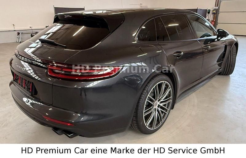 Gebraucht Porsche Panamera Sport Turismo 330 PS (242 kW) 2018 Grau Kombi