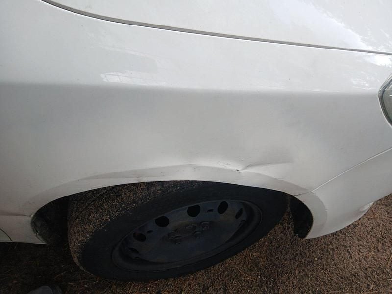 Gebraucht Skoda Roomster 75 PS (55 kW) 2014 Weiß Van / Kleinbus