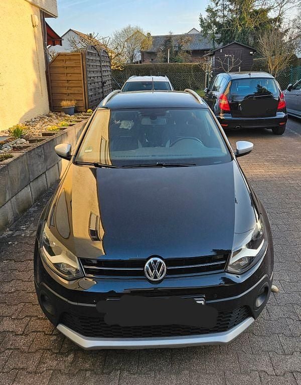 Gebraucht VW Polo Cross 90 PS (66 kW) 2017 Schwarz Kleinwagen