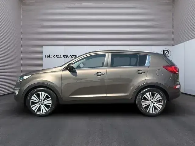 Gebraucht Kia Sportage Spirit 166 PS (122 kW) 2015 Andere SUV