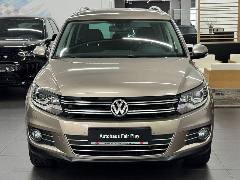 Gebraucht VW Tiguan Cup 160 PS (117 kW) 2015 Silber SUV