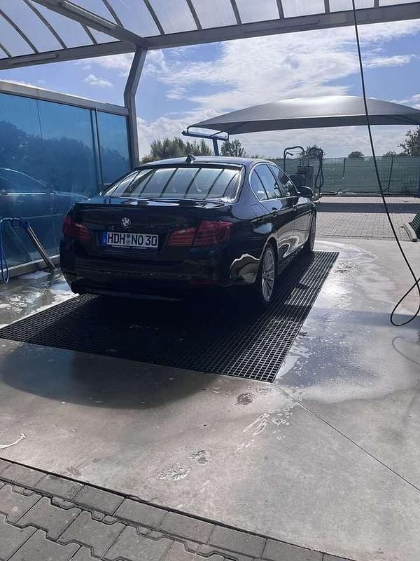 Gebraucht BMW 525 218 PS (160 kW) 2015 Limousine