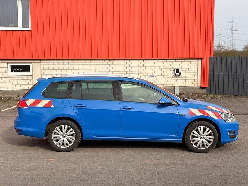 Gebraucht VW Golf VII LOUNGE 150 PS (110 kW) 2015 Weiß Kombi