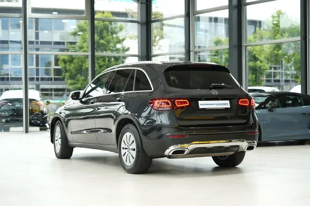 Gebraucht Mercedes GLC200 Business 197 PS (144 kW) 2020 Grau SUV