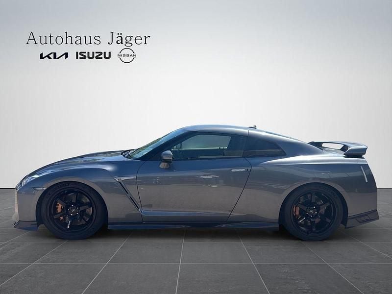 Grau Gebraucht 2019 Nissan GT-R Track Edition Coupé | 139.950 € (Etwas zu teuer) - Bild 1/4