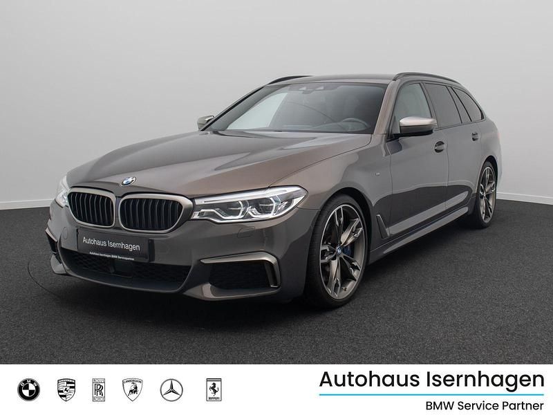 Gebraucht BMW M550 Performance 400 PS (294 kW) 2019 Champagner quarzx08braun Limousine