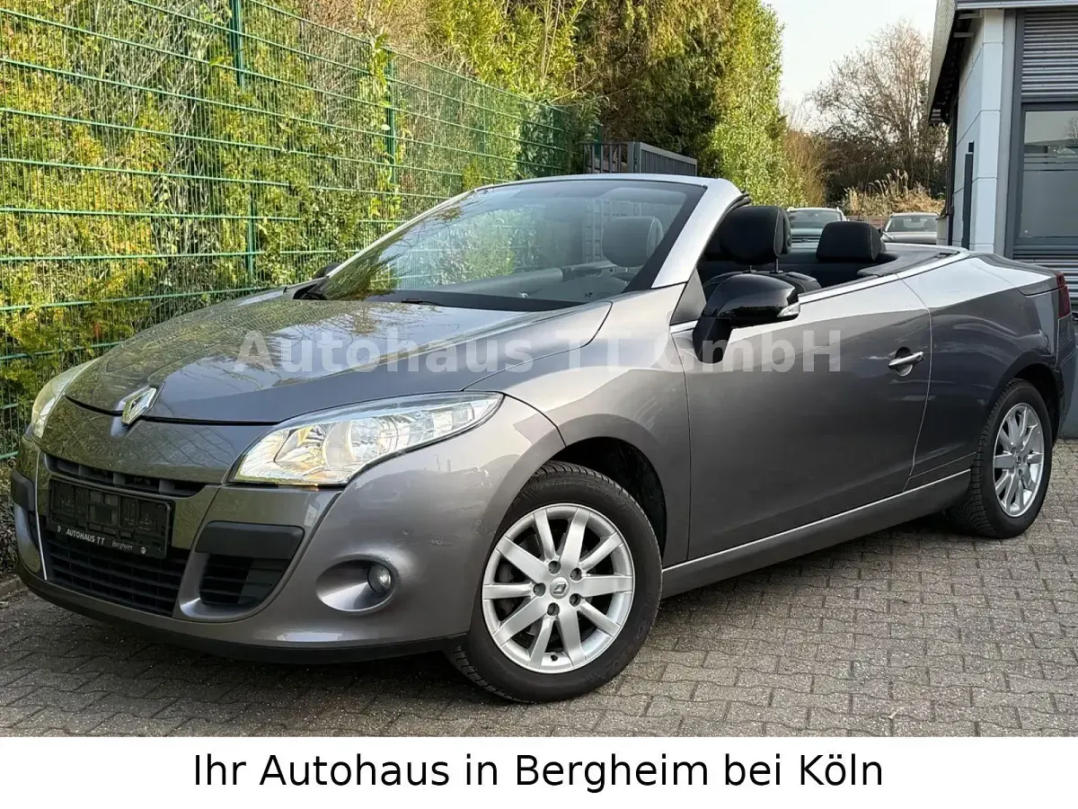 Gebraucht Renault Mégane Cabriolet Dynamique 110 PS (80 kW) 2012 Grau Cabrio