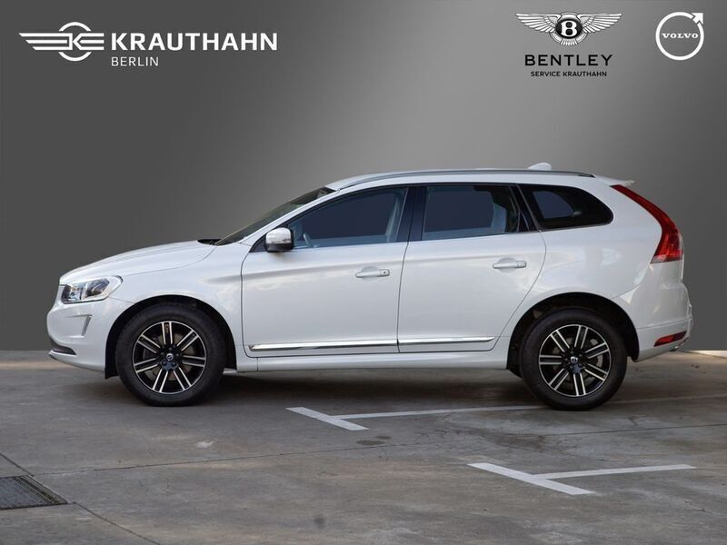 Gebraucht Volvo XC60 Summum 190 PS (139 kW) 2017 Weiß metallic SUV