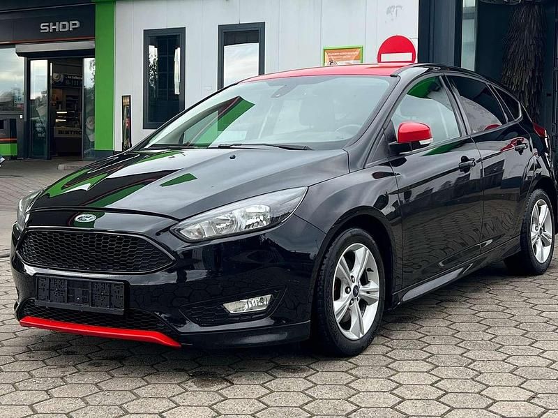 Shadow black Gebraucht 2016 Ford Focus Sport Kleinwagen | 3.999 € (Fairer Preis) - Bild 1/4