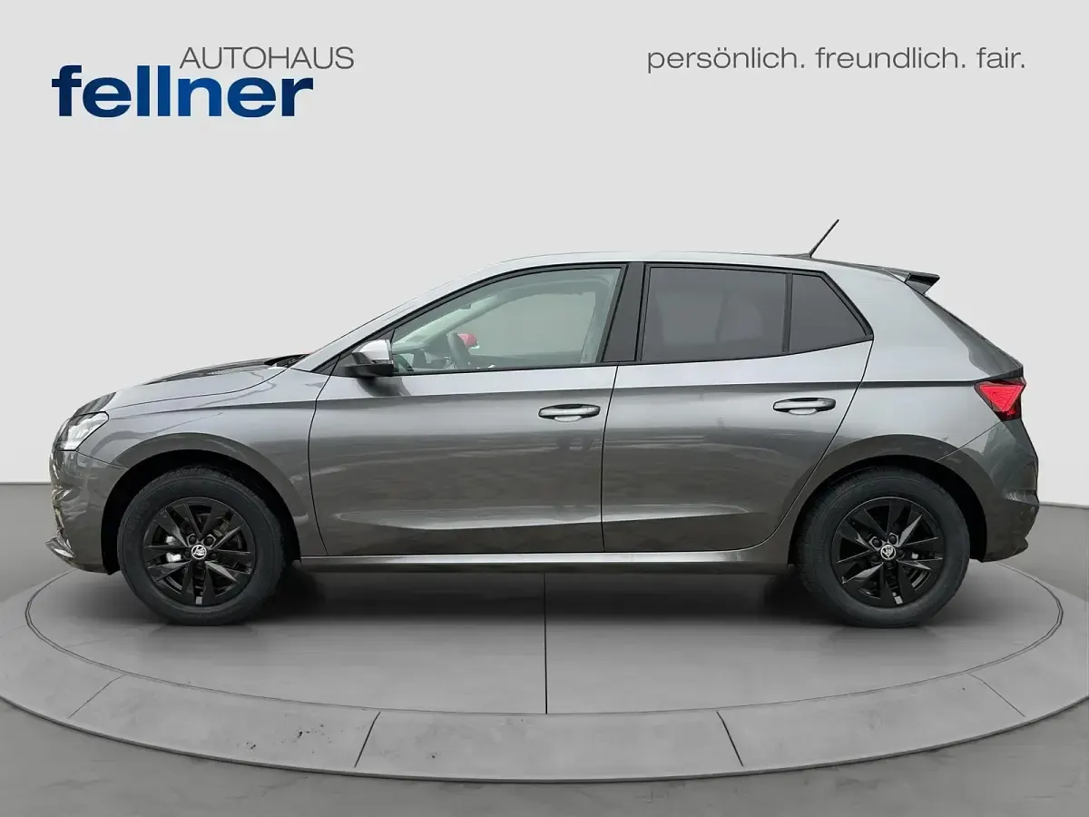 Gebraucht Skoda Fabia 80 PS (58 kW) 2024 Raceblau metallic Kleinwagen