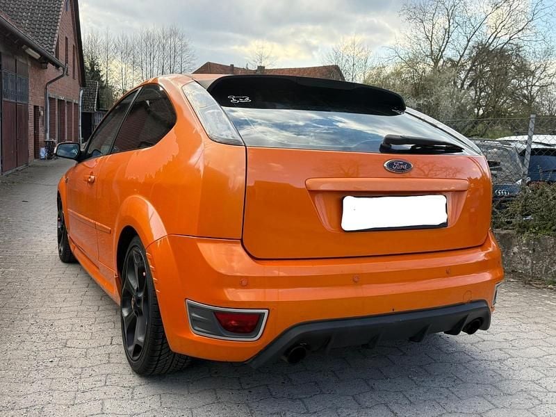 Gebraucht Ford Focus ST 226 PS (166 kW) 2007 Orange Coupé