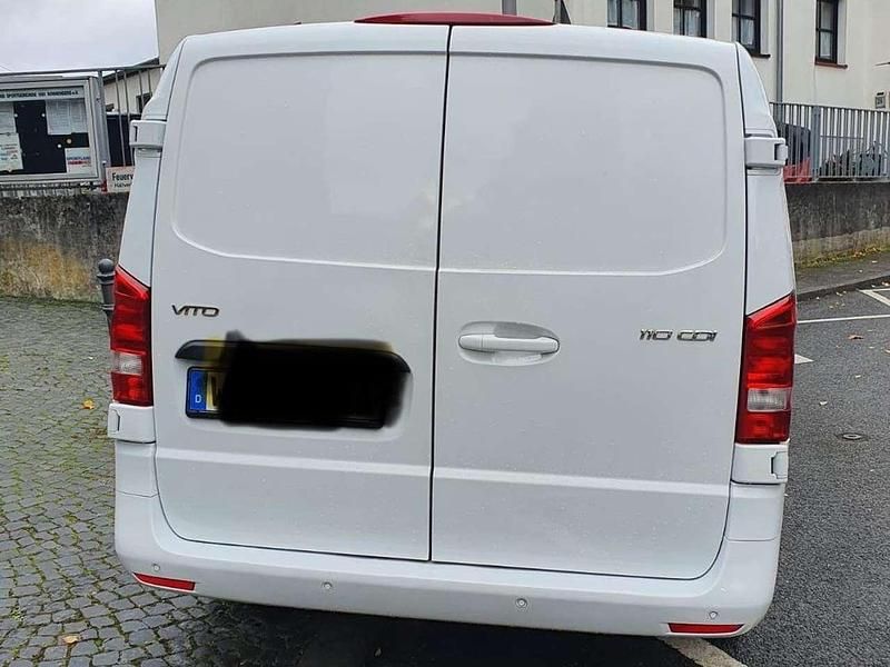 Gebraucht Mercedes Vito 102 PS (75 kW) 2020 Weiß Van