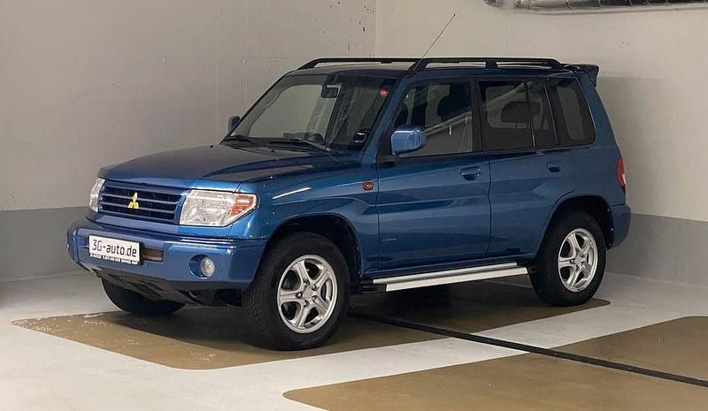 Blau Gebraucht 2002 Mitsubishi Pajero Top SUV | 5.900 € (Fairer Preis) - Bild 1/4