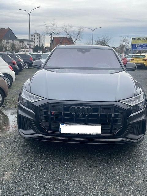 Grau Gebraucht 2024 Audi SQ8 Sport SUV | 81.995 € (Fairer Preis) - Bild 1/4