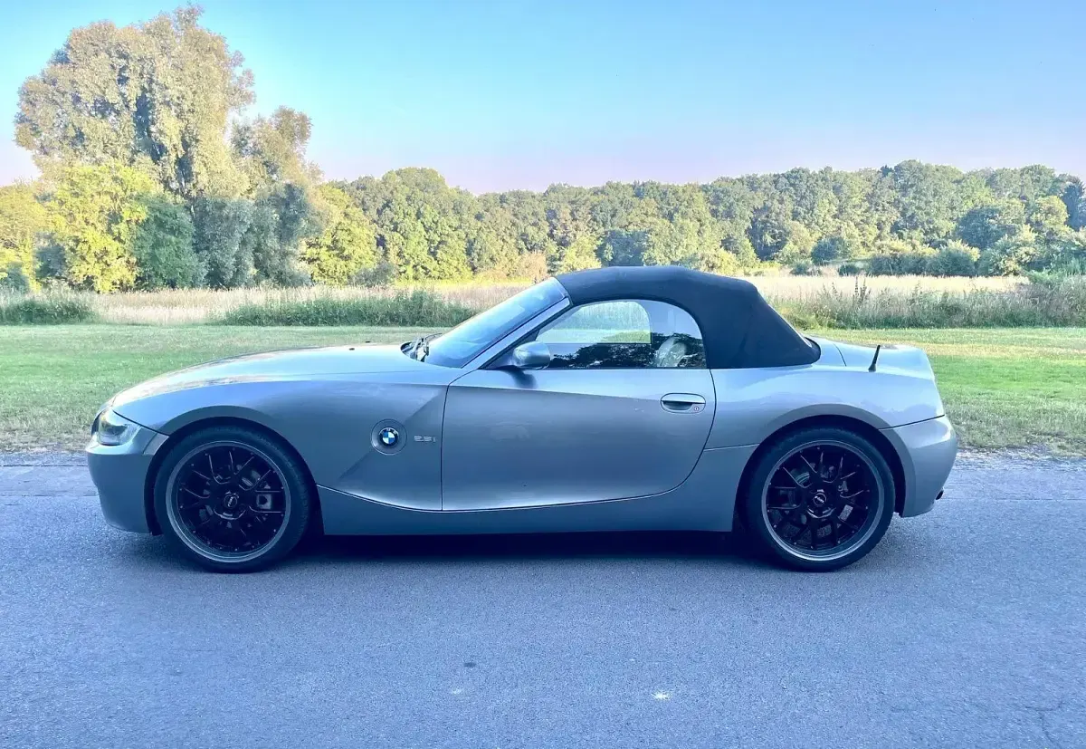 Gebraucht BMW Z4 M Sport 177 PS (130 kW) 2006 Grau Cabrio