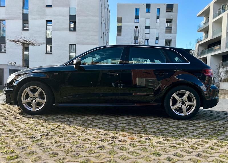 Gebraucht Audi A3 S-Line 150 PS (110 kW) 2015 Schwarz Kleinwagen