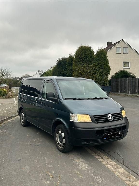 Gebraucht VW Caravelle 143 PS (105 kW) 2005 Grau Van / Kleinbus