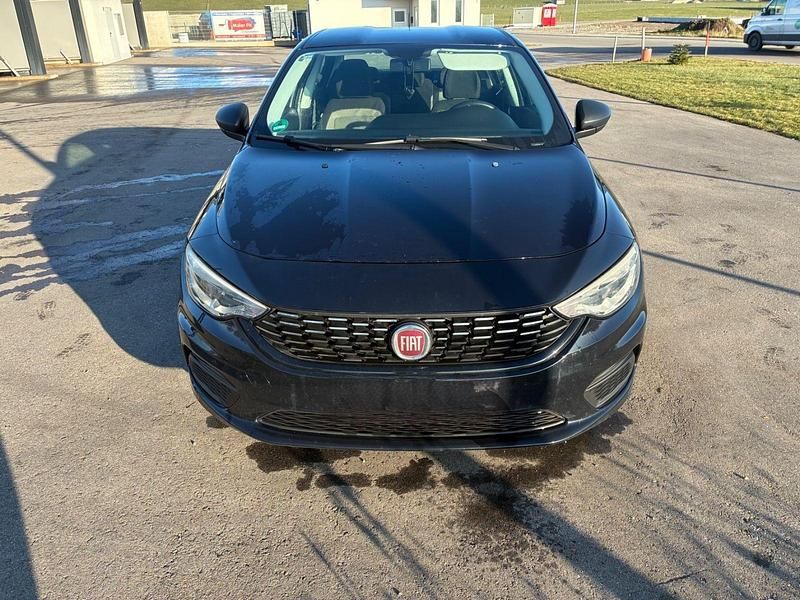 Schwarz Gebraucht 2017 Fiat Tipo Limousine | 8.500 € (Guter Preis) - Bild 1/4
