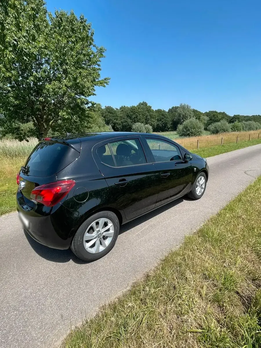 Gebraucht Opel Corsa 90 PS (66 kW) 2017 Schwarz Kleinwagen