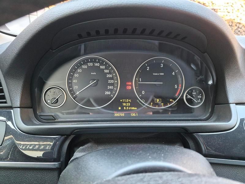 Gebraucht BMW 525 204 PS (150 kW) 2010 Schwarz Kombi