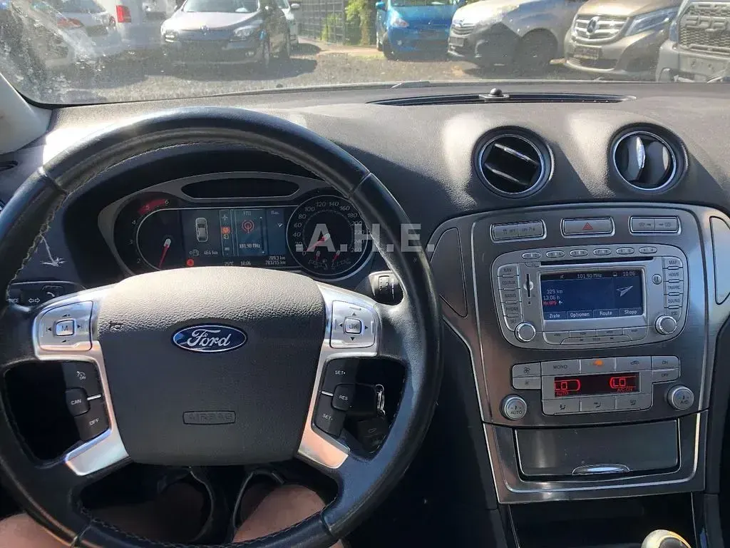 Usado Ford Mondeo Titanium 140 CV (102 kW) 2009 Negro Berlina