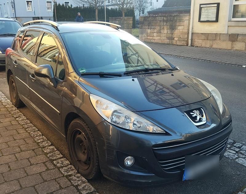 Gebraucht Peugeot 207 120 PS (88 kW) 2010 Grau Kombi
