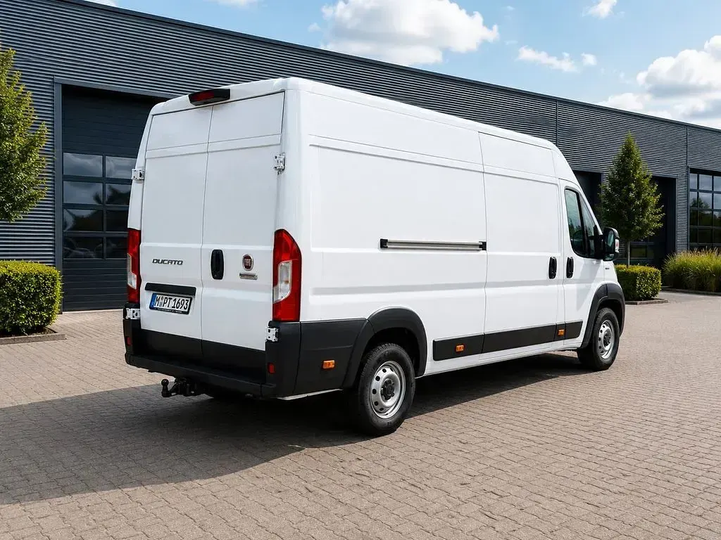 Gebraucht Fiat Ducato 177 PS (130 kW) 2021 Weiß Van