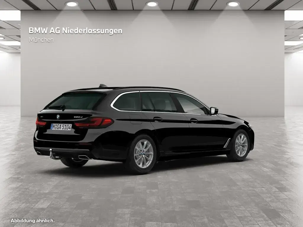 Gebraucht BMW 520 190 PS (139 kW) 2022 Schwarz Limousine