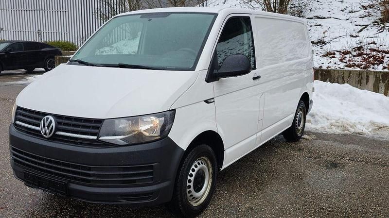 Gebraucht VW Transporter 150 PS (110 kW) 2018 Weiß Van