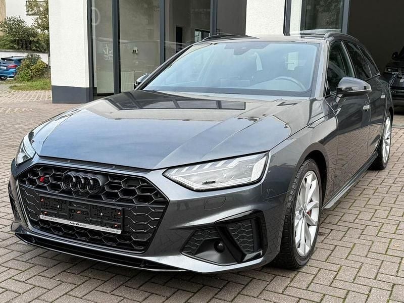 Grau Gebraucht 2020 Audi S4 Sport Limousine | 31.900 € (Etwas zu teuer) - Bild 1/4