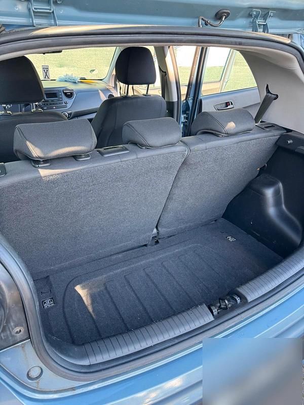 Gebraucht Hyundai i10 Trend 67 PS (49 kW) 2017 Blau Kleinwagen