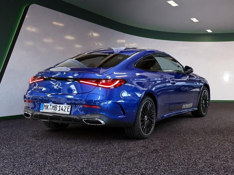 Gebraucht Mercedes CLE300 AMG 204 PS (150 kW) 2025 Blau Coupé