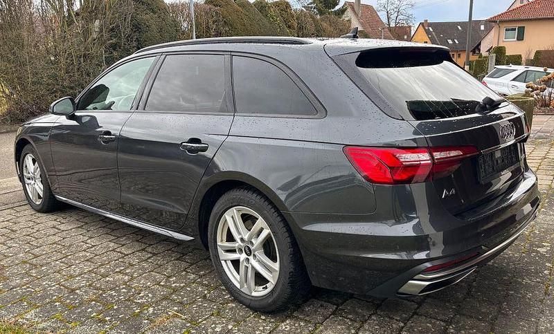 Gebraucht Audi A4 Ambiente 163 PS (119 kW) 2023 Grau Kombi