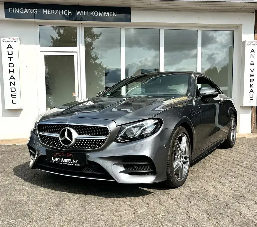 Gebraucht Mercedes E450 AMG 367 PS (269 kW) 2019 Selenitgrau  metalliclack Coupé