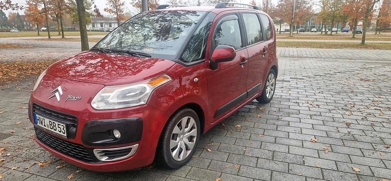 Rot Gebraucht 2009 Citroën C3 Picasso Van / Kleinbus | 990 € (Superpreis) - Bild 1/4