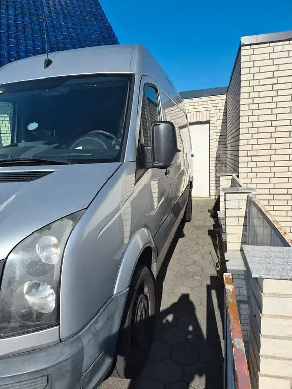 Gebraucht VW Crafter 136 PS (100 kW) 2012 Grau Van