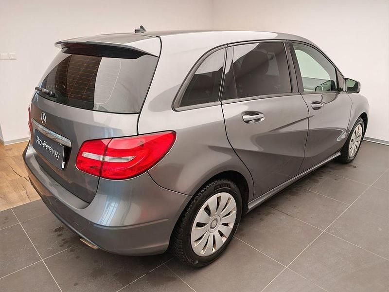 Gebraucht Mercedes B220 170 PS (125 kW) 2014 Grau Van / Kleinbus