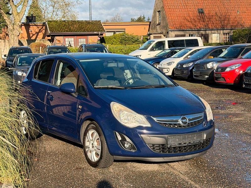 Gebraucht Opel Corsa Satellite 87 PS (63 kW) 2011 Blau Limousine