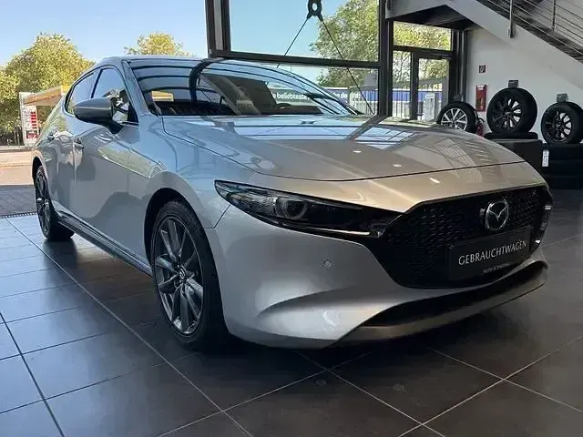 Gebraucht Mazda 3 Selection 122 PS (89 kW) 2021 Silber Limousine