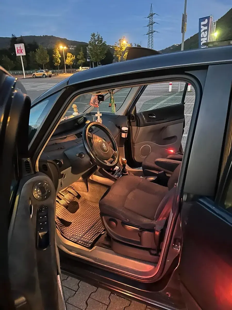Gebraucht Renault Espace 175 PS (128 kW) 2008 Grün Van / Kleinbus