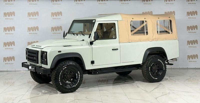 Weiß Gebraucht 2013 Land Rover Defender SUV | 119.999 € - Bild 1/4