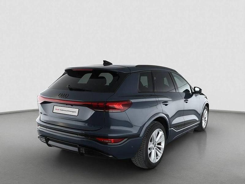 Gebraucht Audi Q6 e-tron S-Line 185 kW (252 PS) 2025 Plasmablau SUV