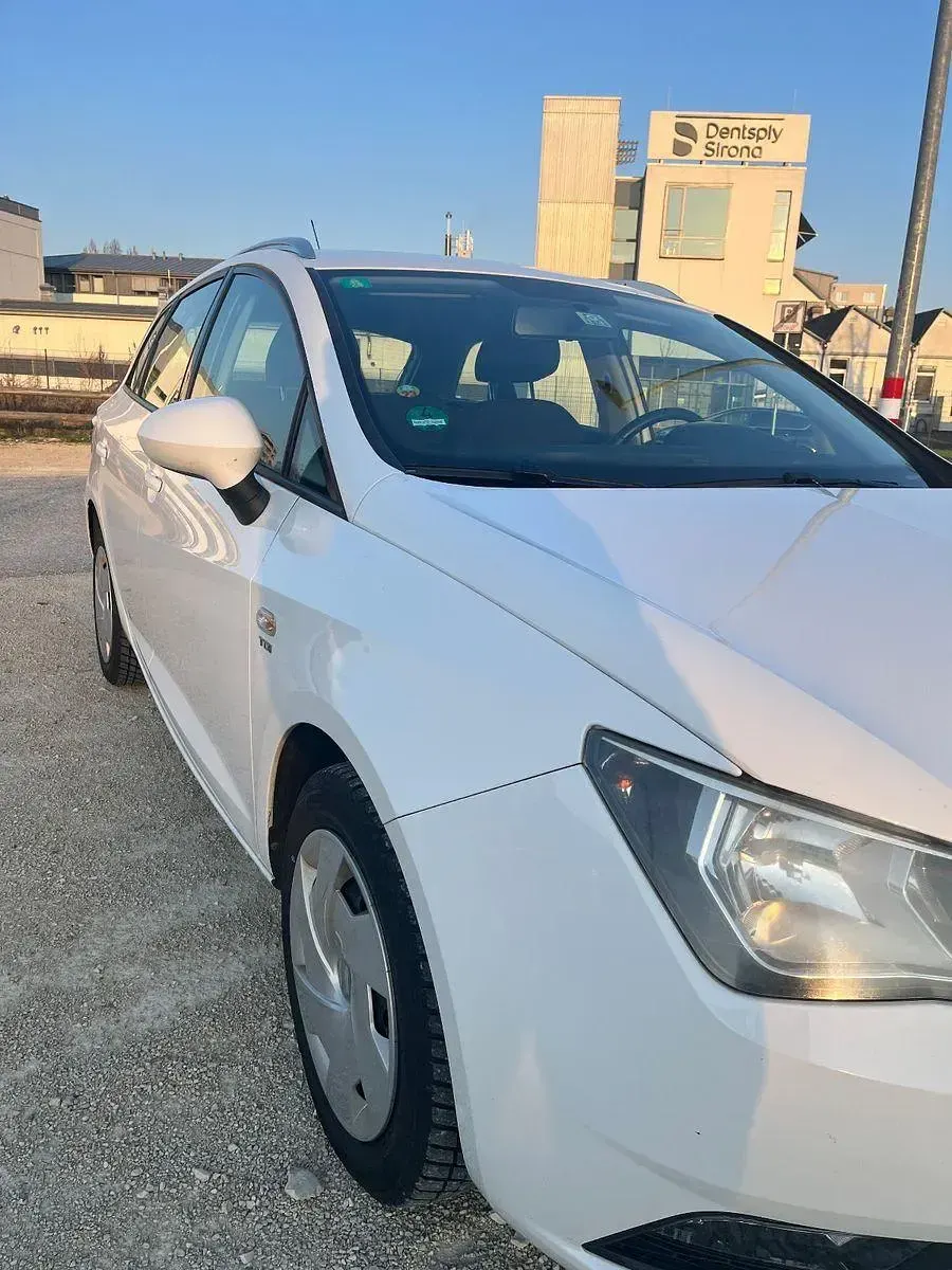 Gebraucht Seat Ibiza ST 105 PS (77 kW) 2012 Weiß Kombi