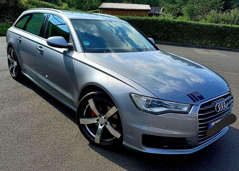 Grau Gebraucht 2016 Audi A6 Kombi | 11.200 € (Fairer Preis) - Bild 1/4