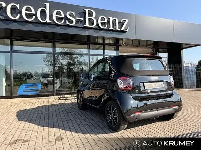 Gebraucht Smart ForTwo Electric Drive 60 kW (82 PS) 2024 Schwarz Cabrio