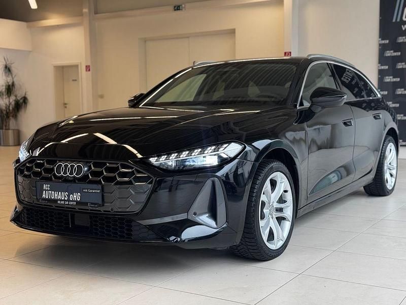 Schwarz Gebraucht 2024 Audi A5 Sport Kombi | 38.940 € - Bild 1/4